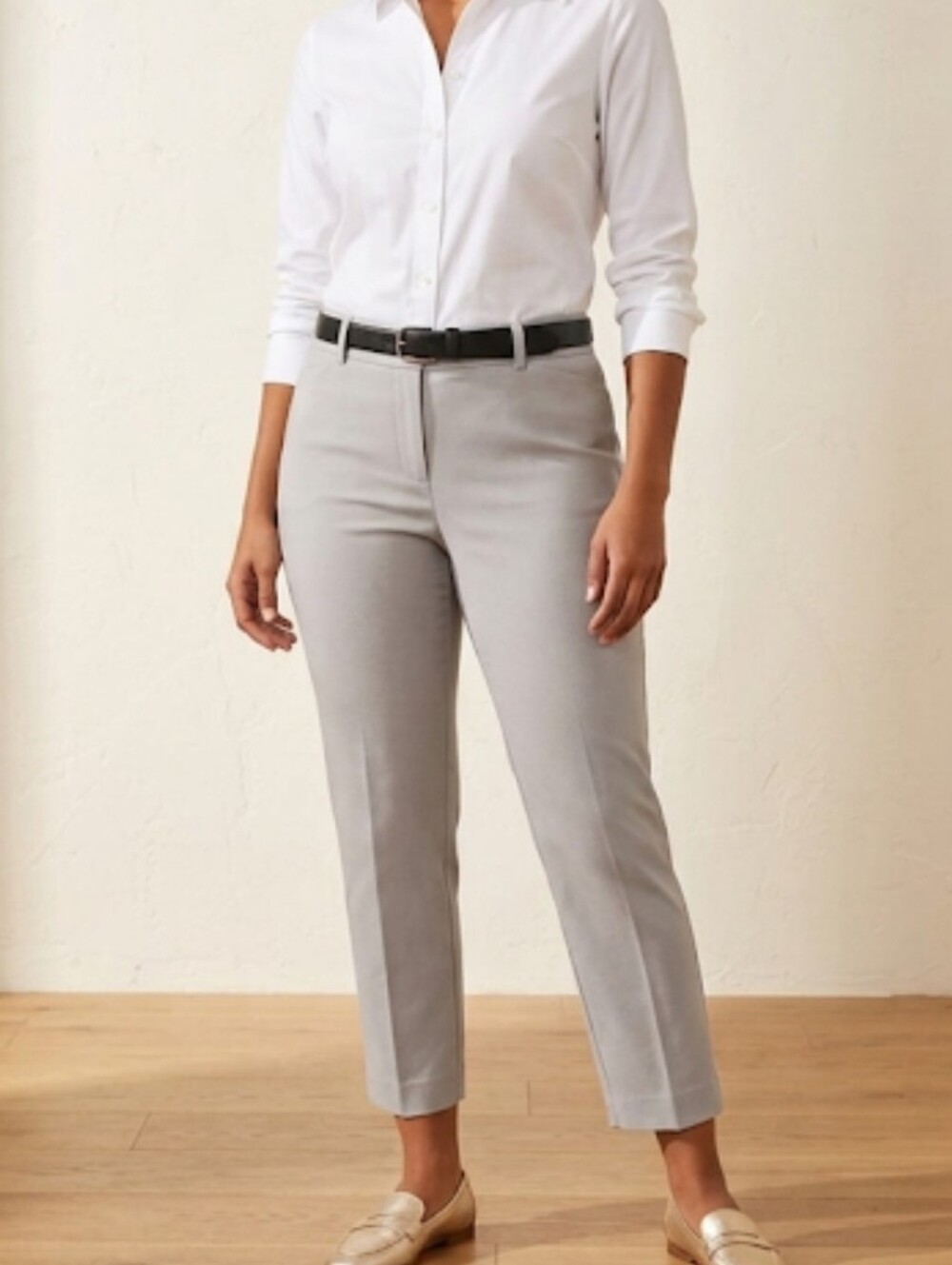 Career Capri Ankle Pants by LIZ CLAIBORNE Size 14 Light Gray Shade Like New